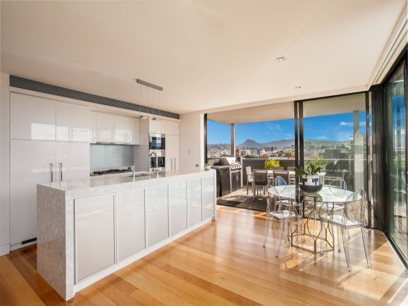 703/53 Crown Street, Wollongong, NSW 2500