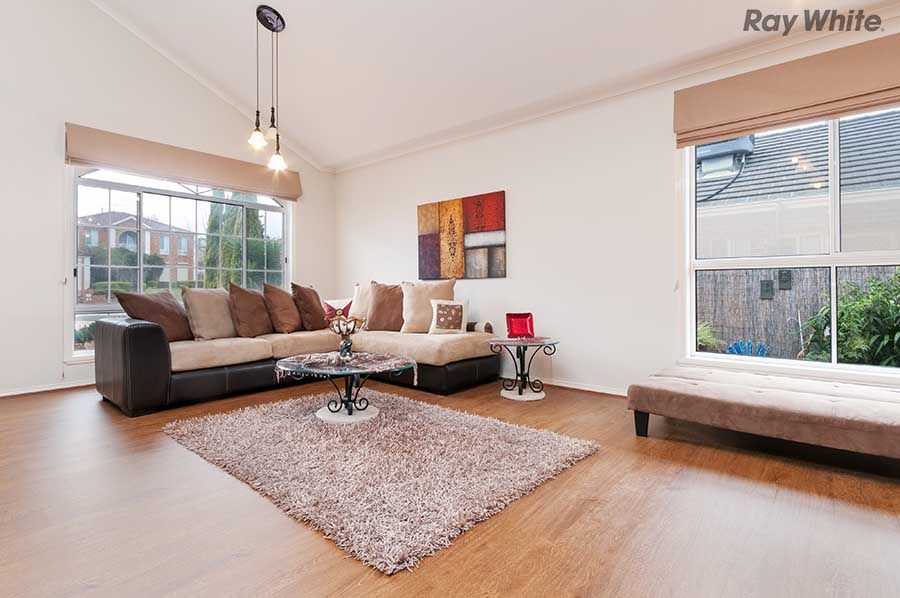 7 Herman Close, Taylors Lakes, VIC 3038