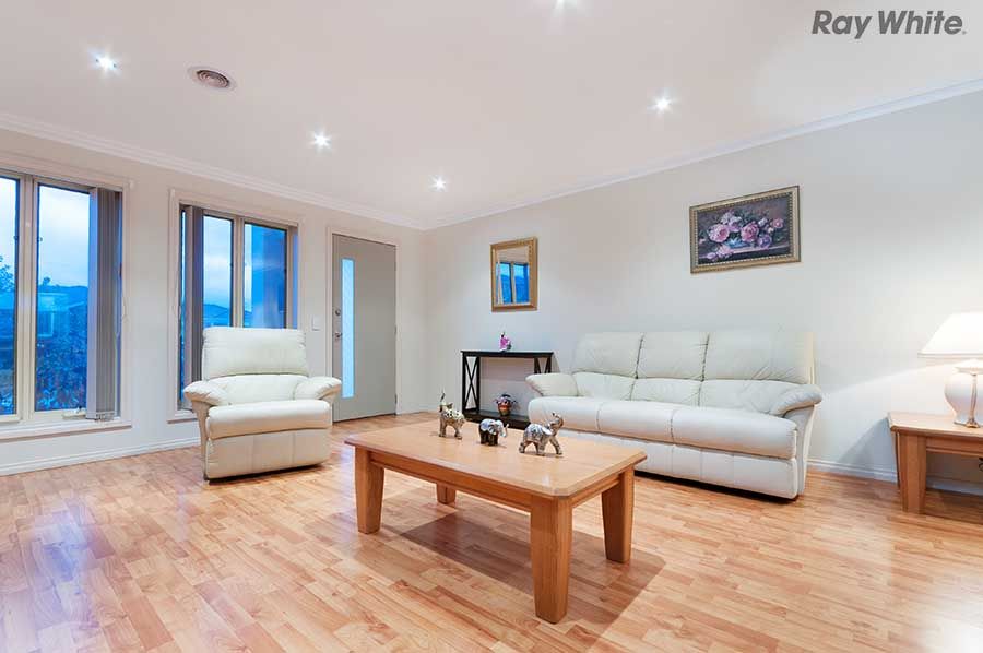 1/8 Sayvel Close, Hillside, VIC 3037