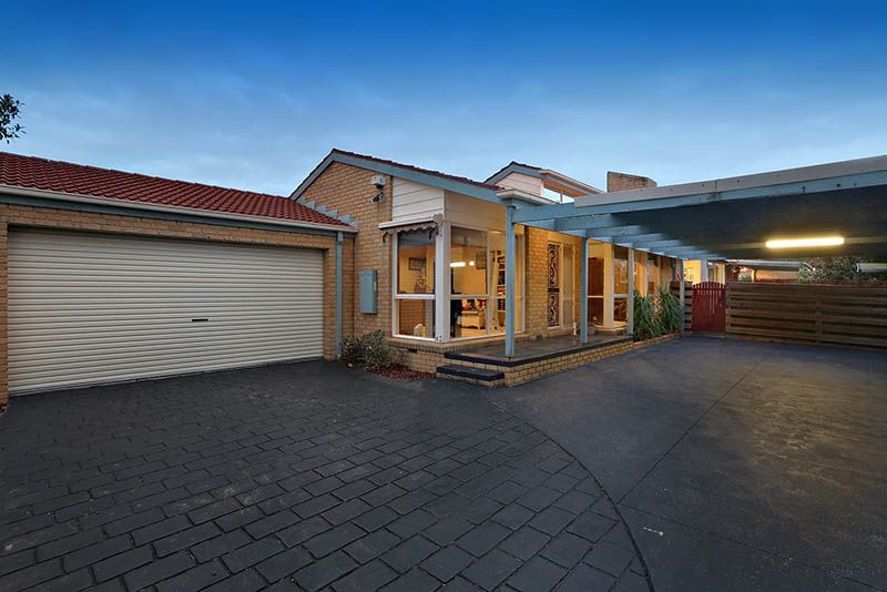 5 Watersedge Close, Knoxfield, VIC 3180