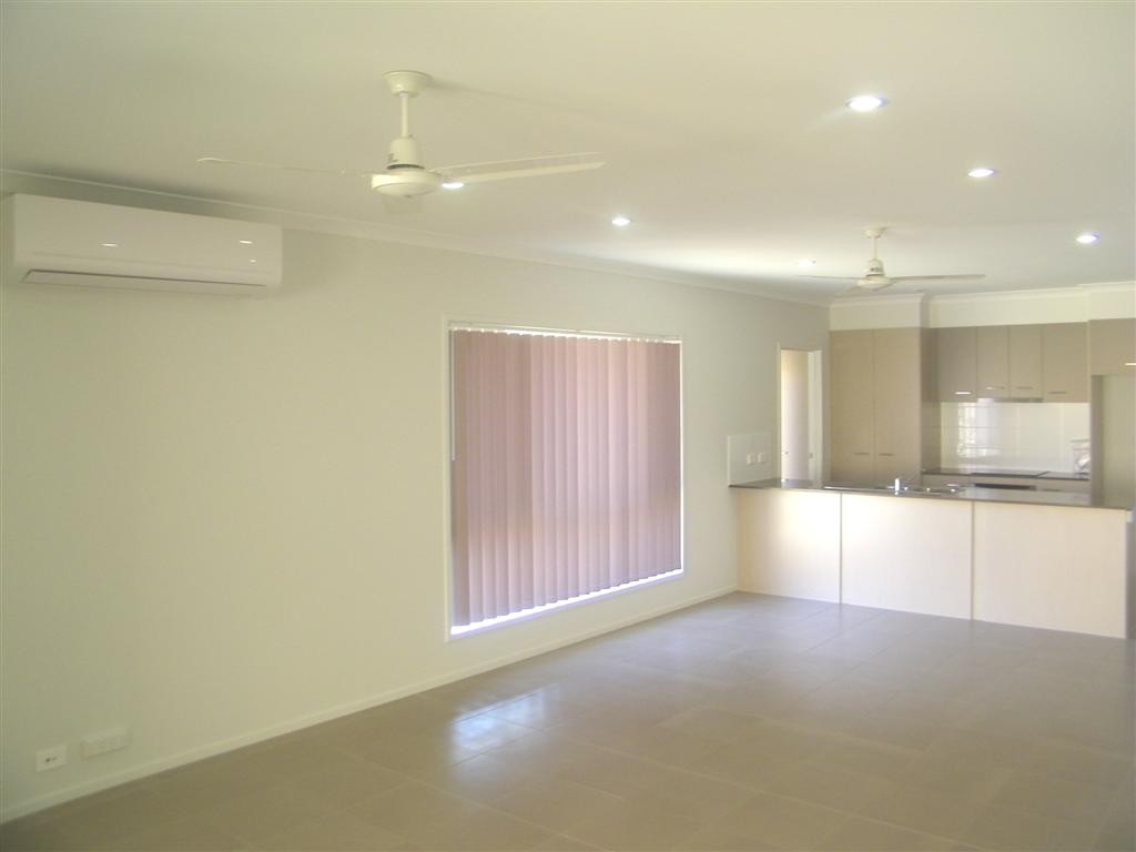 11 Koolivoo Parade, Boyne Island, QLD 4680