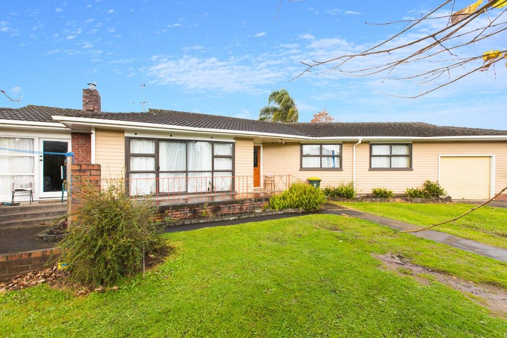 2 Troon Place, Papatoetoe, Manukau City
