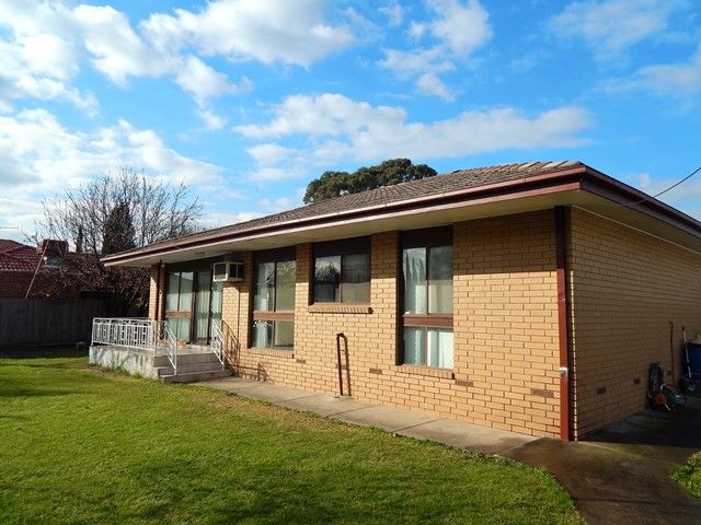 16 and 16A Barton Street, Reservoir, VIC 3073