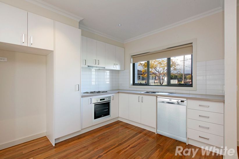 5A Maryborough Avenue, Kingsbury, VIC 3083