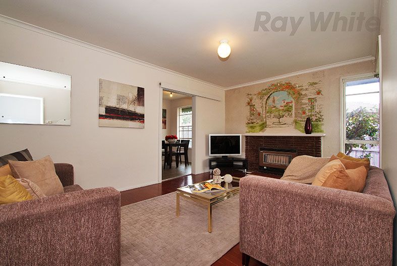 6 Jeanine Crescent, Fawkner, VIC 3060