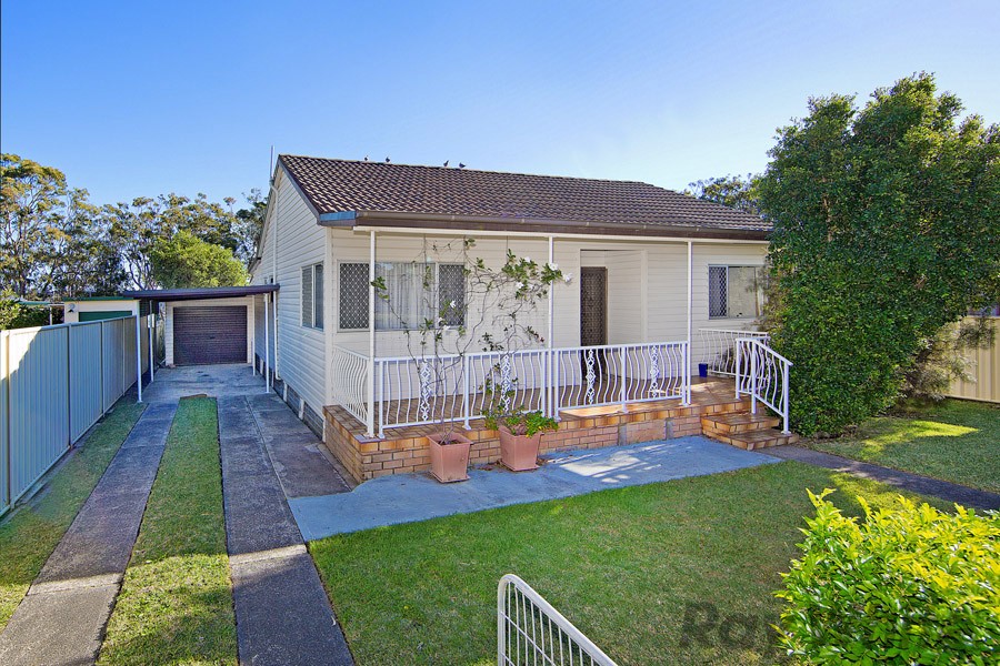 196 Buff Point Avenue, Buff Point, NSW 2262