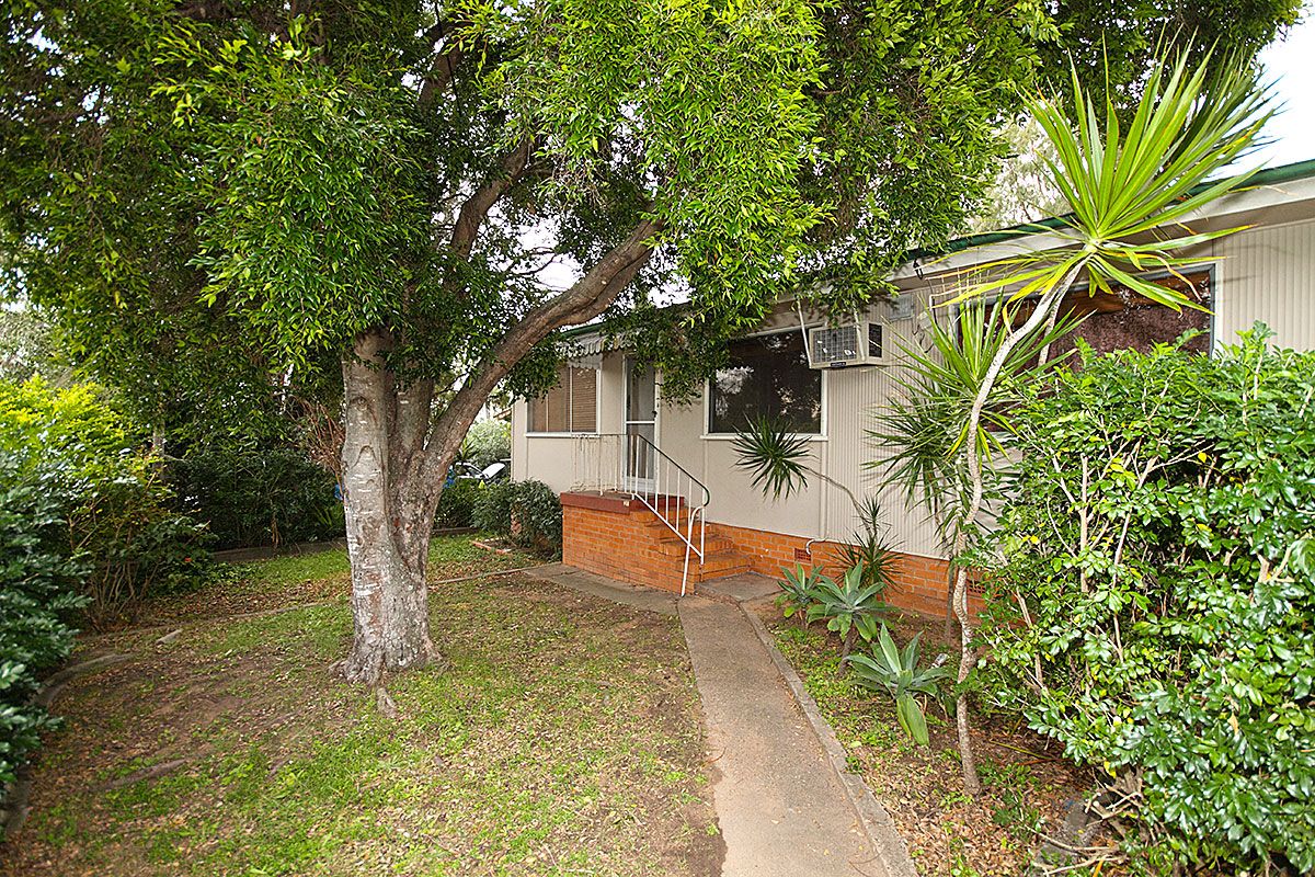 31 Gilmore Street, Leichhardt, QLD 4305