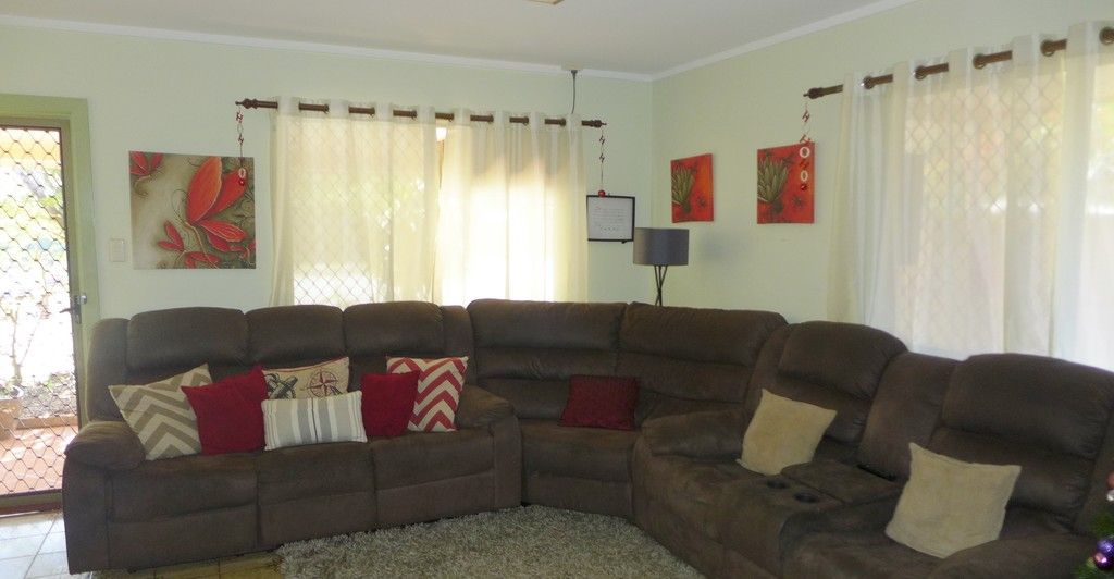31 Oleander Street, Holloways Beach, QLD 4878
