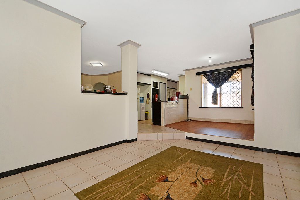 9 Harber Drive, Armadale, WA 6112