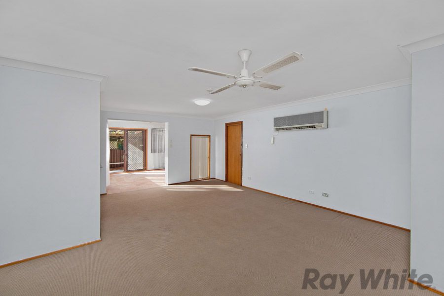 1 Elua Avenue, Budgewoi, NSW 2262