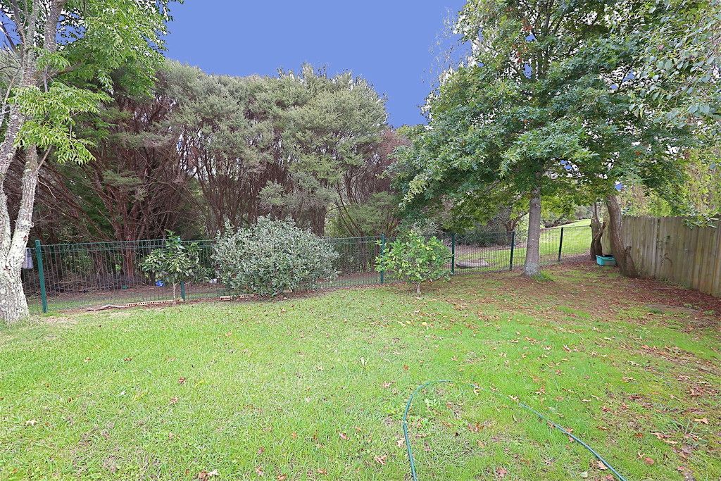 5 Watersfield Place, Flat Bush, Manukau City