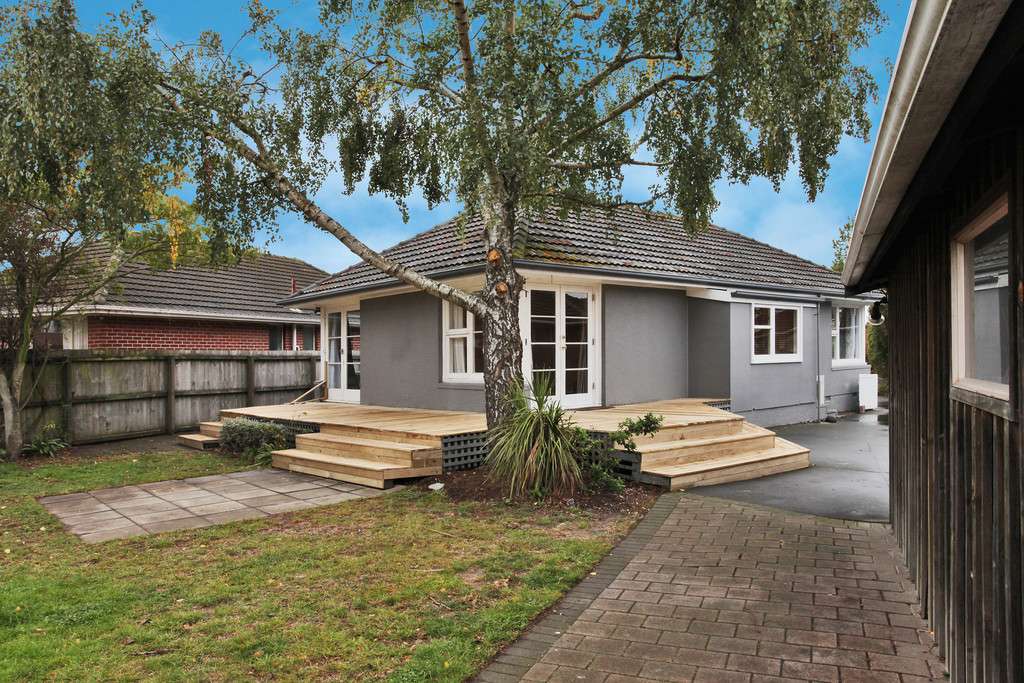 29 Gregan Crescent photo 0