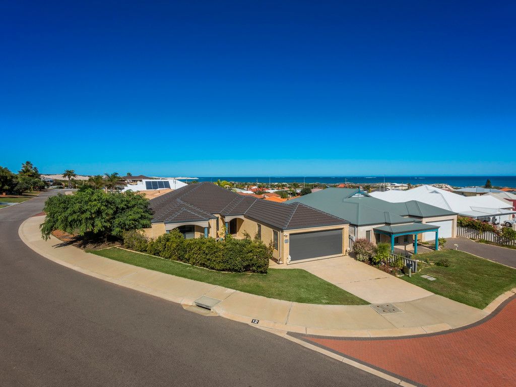 12 Seaview Boulevard, Wandina, WA 6530
