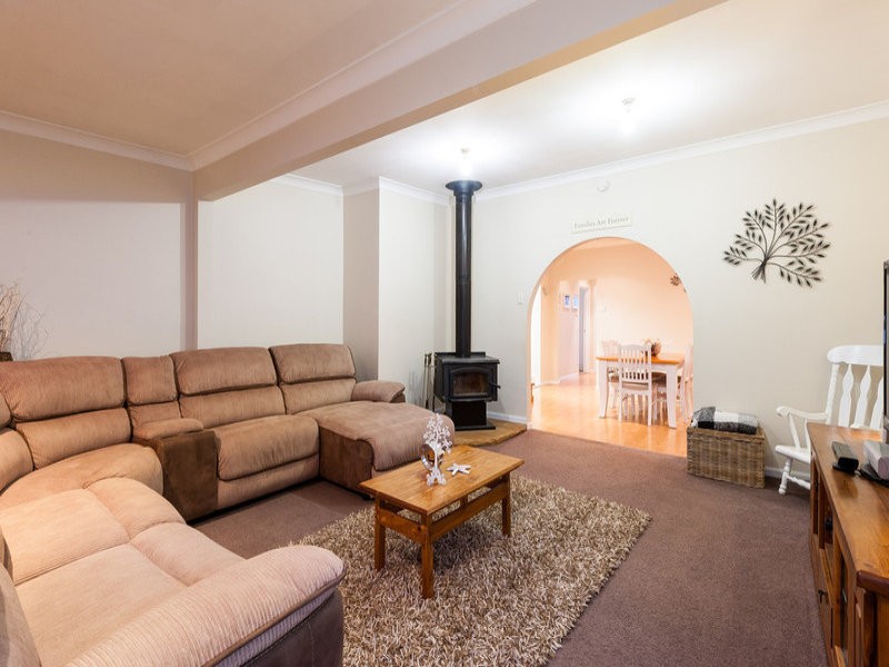 109 Wells Street, Springfield, NSW 2250