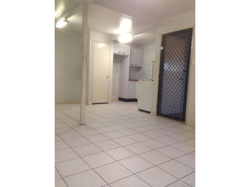 3/7 Railway Avenue, Indooroopilly, QLD 4068