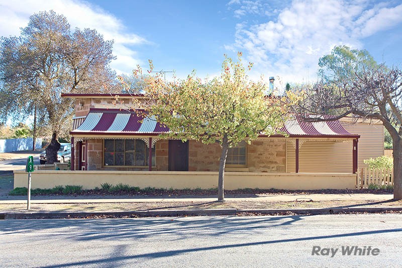 21 Main North Road, Watervale, SA 5452