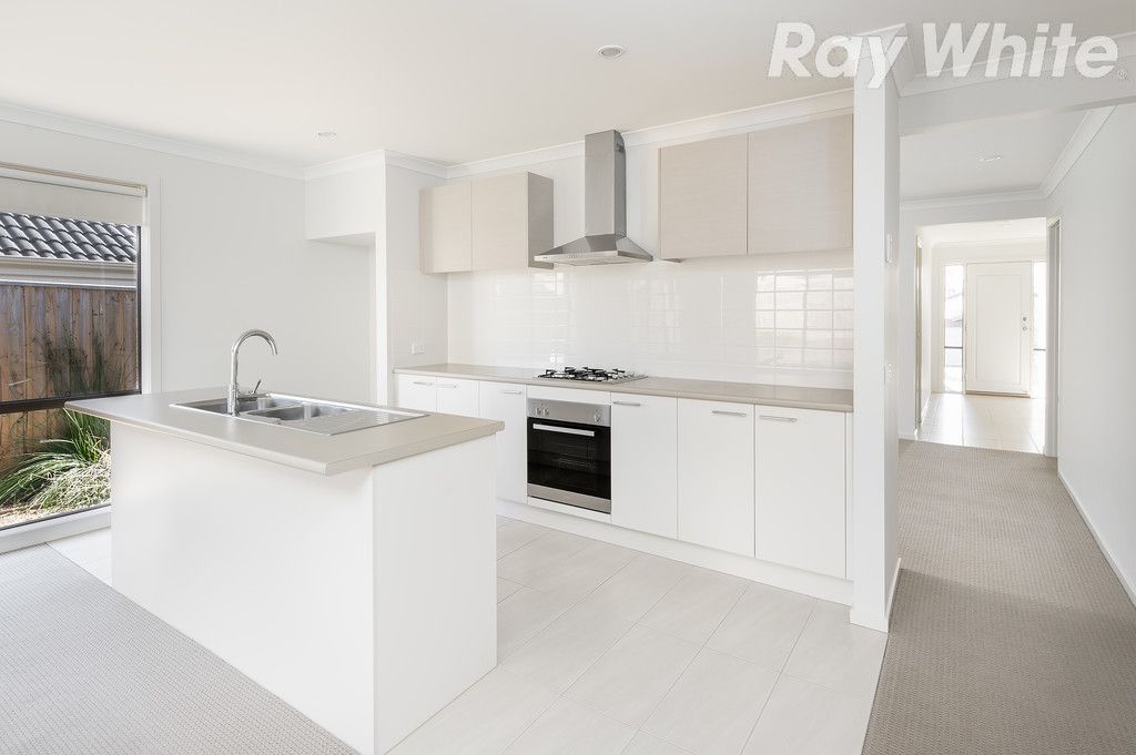 46 Macknight Wynd, Doreen, VIC 3754