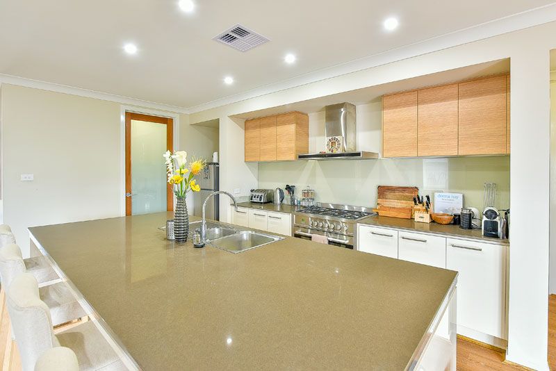 31 Brennan Road, Elderslie, NSW 2570