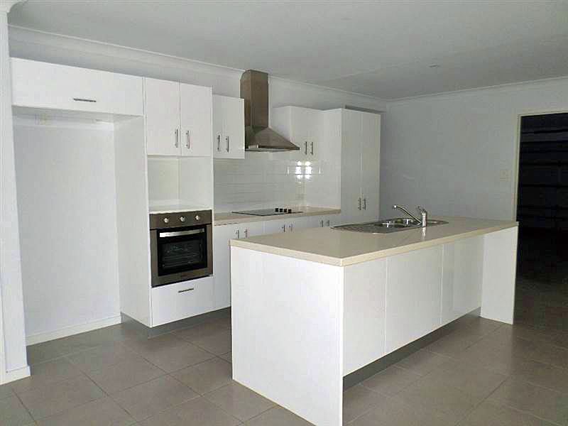 Bellbird Park, QLD 4300