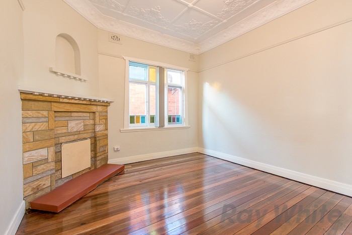 52 Barton Street, Mayfield, NSW 2304