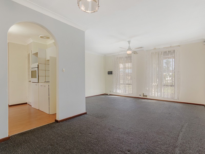 20 Goongarrie Drive, Waikiki, WA 6169