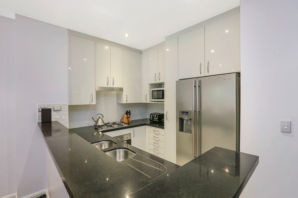 724/2C Munderah Street, Wahroonga, NSW 2076