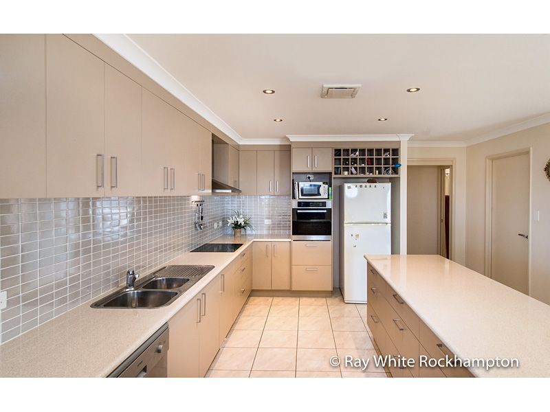 28 Broadhurst Drive, Gracemere, QLD 4702