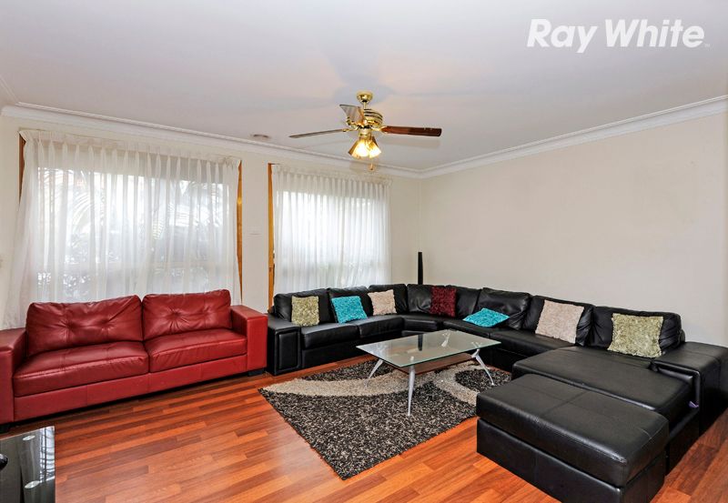 24 Friendship Avenue, Mill Park, VIC 3082