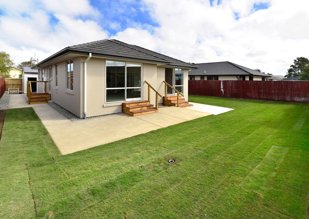 1 Betula Place, Parklands, Christchurch City