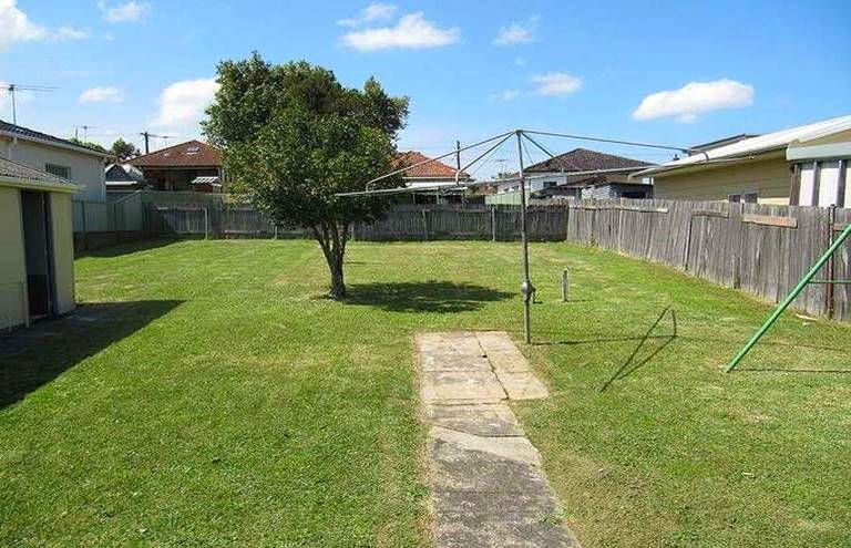 30 Lymington Street, BEXLEY, NSW 2207