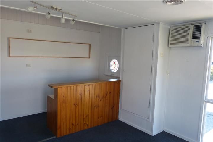 18 Herbert Street, Gladstone Central, QLD 4680