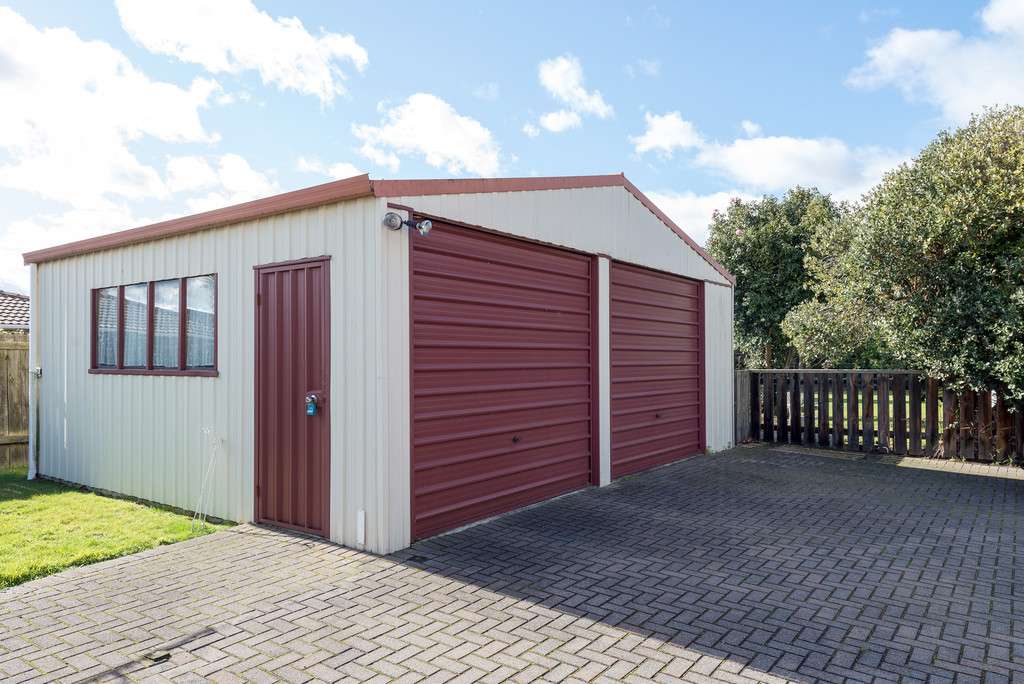 35 Robertson Street photo 2