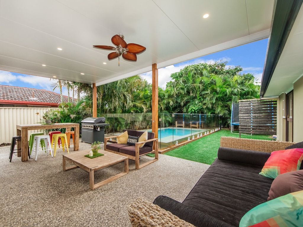 26 Treeview Drive, Burleigh Waters QLD 4220