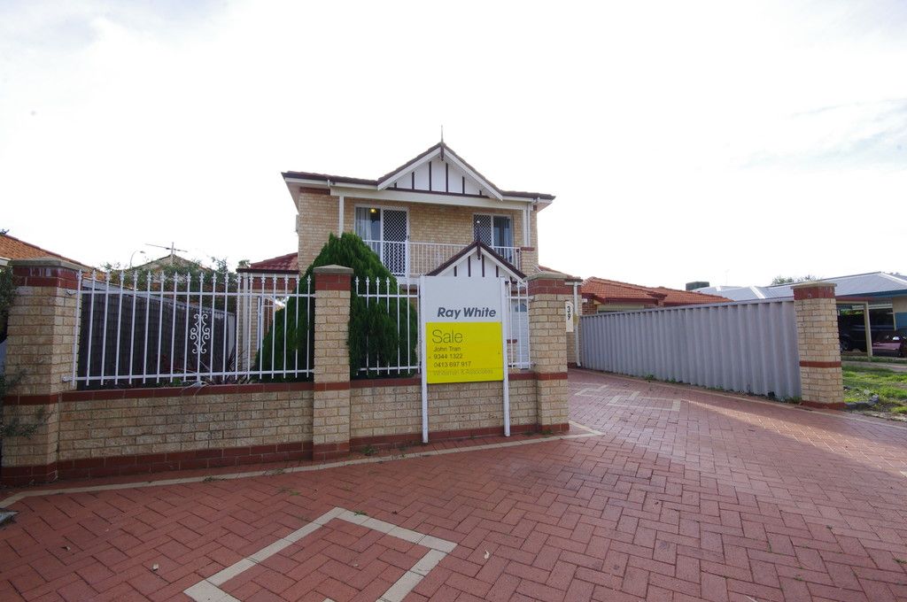 39 Boorabbin Place, Ballajura, WA 6066