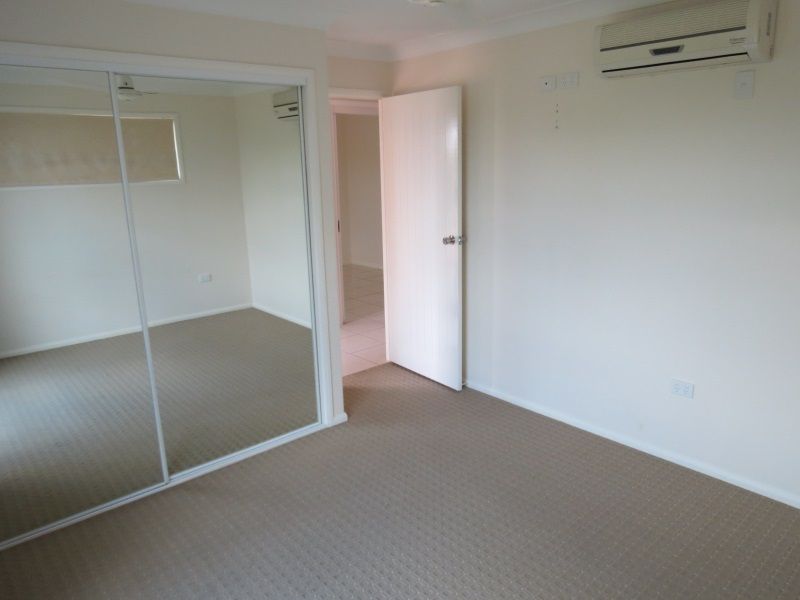 4B Vine Street, Emerald, QLD 4720