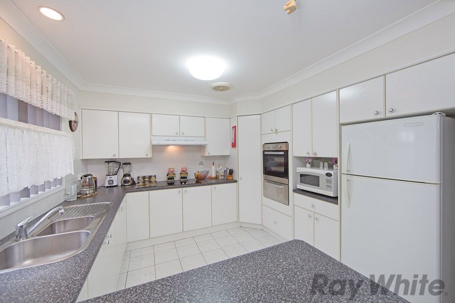 4B Keswick Drive, Lake Haven, NSW 2263