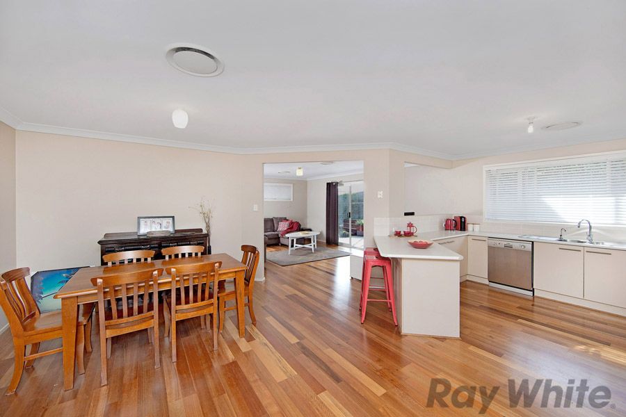 33 Mebbin Circuit, Woongarrah, NSW 2259