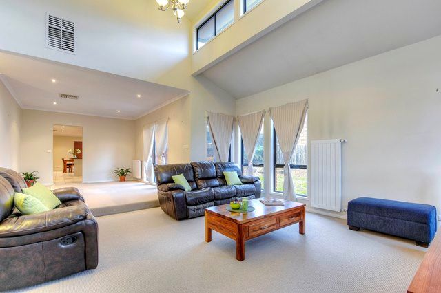 26 Romeo Court, Mill Park, VIC 3082