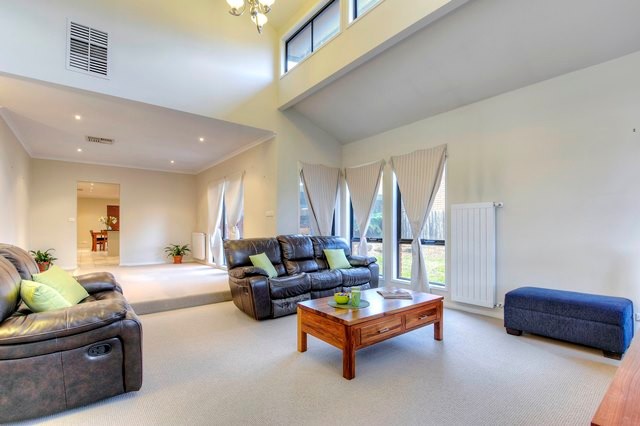26 Romeo Court, Mill Park, VIC 3082