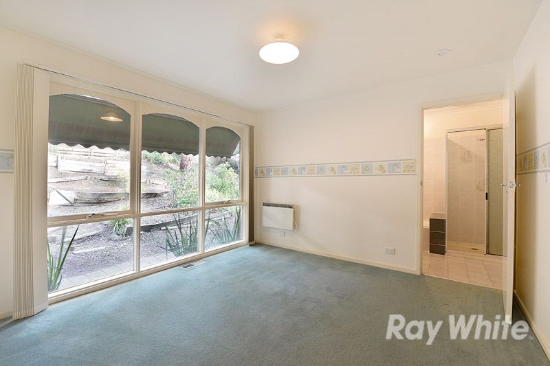 93 Old Belgrave Road, Upwey, VIC 3158