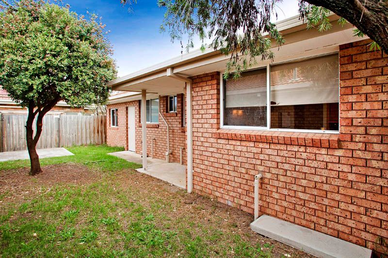 1/57 Forest Road, LARA, VIC 3212