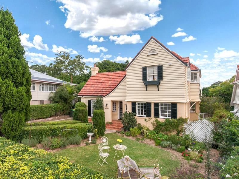 30 Atthow Avenue, Ashgrove, QLD 4060