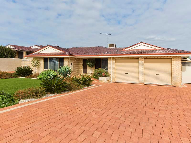 10 Lawson Place, Munster, WA 6166