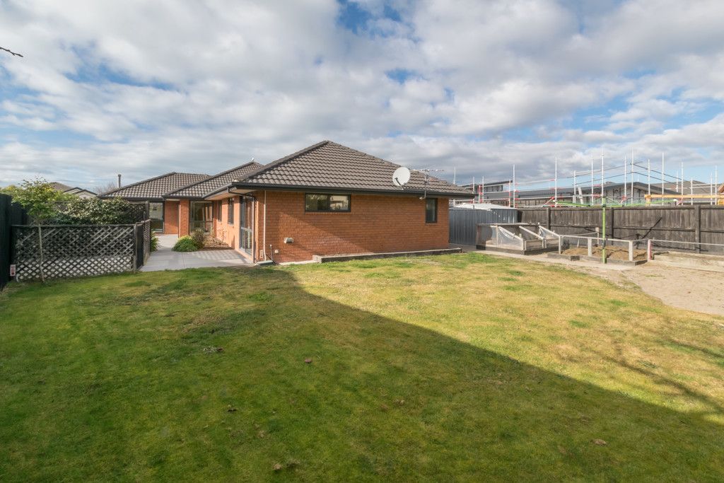 10 Bottle Lake Drive, Parklands, Christchurch City