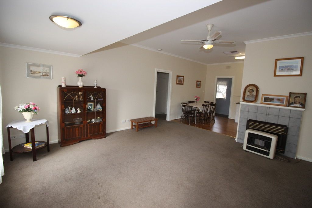 13 Jemison Street, Waikerie, SA 5330