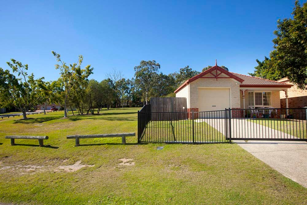 27 Timaru Crescent, Eight Mile Plains, QLD 4113