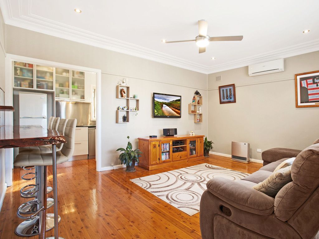 4 Hay Street, Helensburgh, NSW 2508
