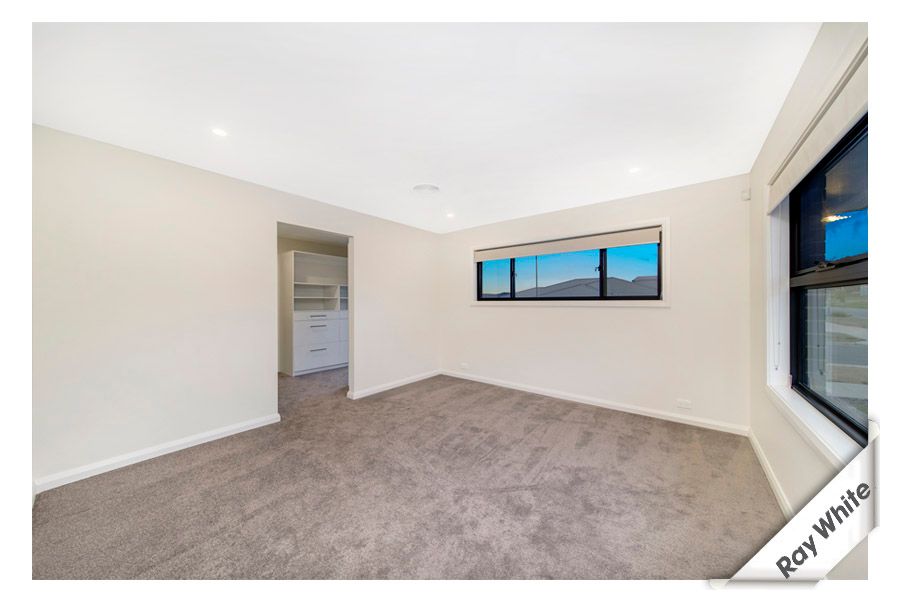 42 Lanaba Street, Crace, ACT 2911