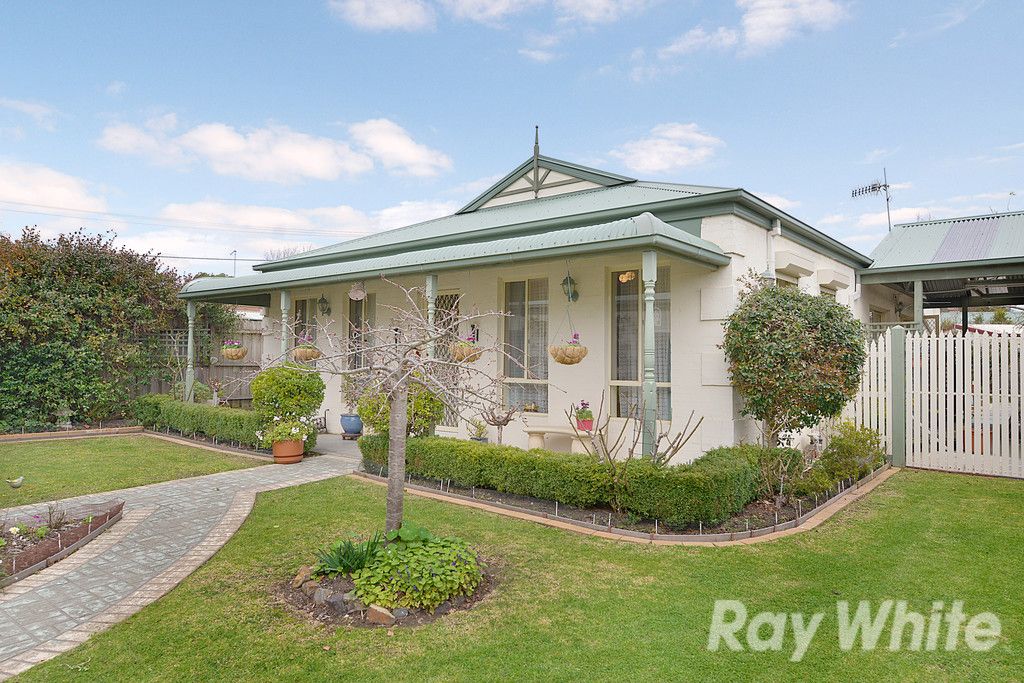11 Mountain Ash Court, Upper Ferntree Gully, VIC 3156