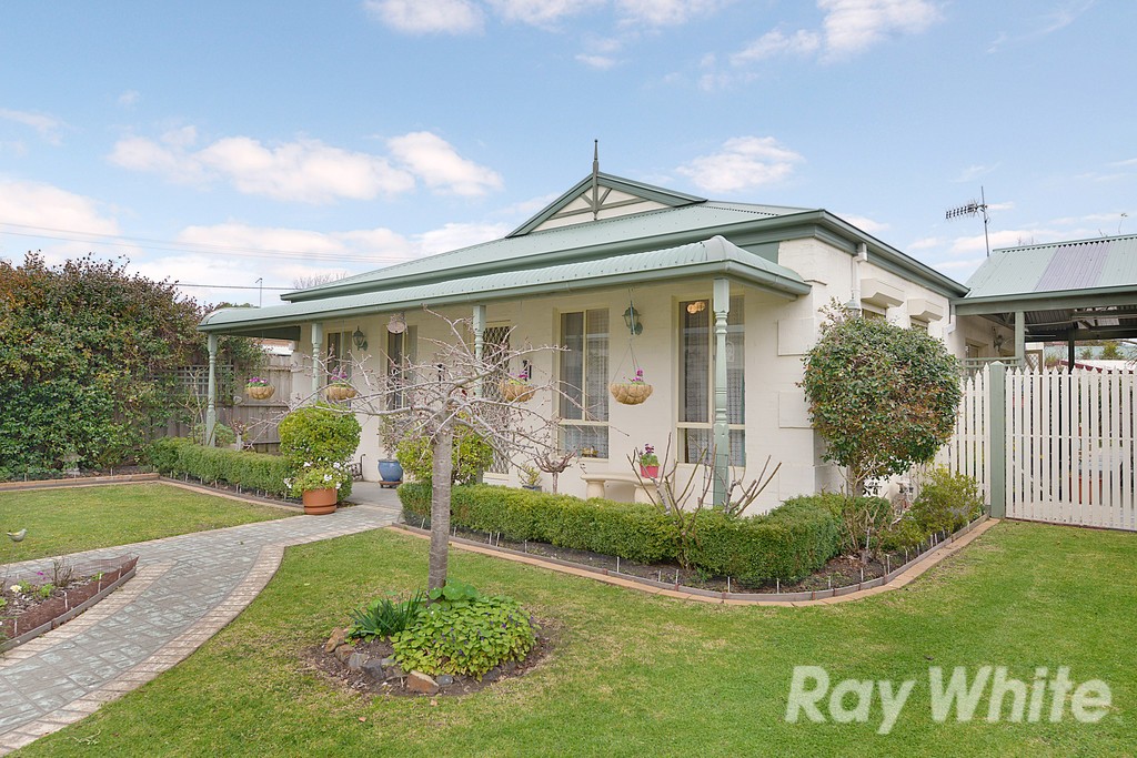 11 Mountain Ash Court, Upper Ferntree Gully, VIC 3156